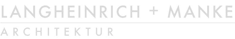 Langheinrich + Manke Architektur, Marcus Langheinrich, Freier Architekt und Danny Manke, Freier Architekt stehen für gut positionierte Bauten. Sie entwickeln Einfamilienhäuser, Wohnhäuser, Geschäftshäuser mit Alleinstellungscharakter, stellen Bauanträge, erstellen Ausführungsplanungen, bereiten Bauvorhaben vor und überwachen diese. Semiprofessionelle Bauträger profitieren vom Bauträgermanagement und von der Positionierung ihrer Projektentwicklungen
